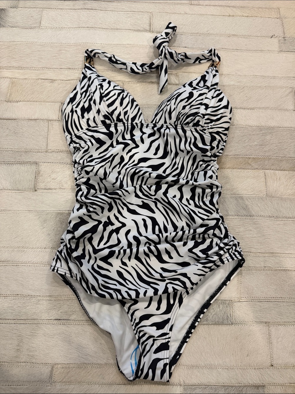 Victoria’s Secret Zebra Print One-Piece Swimsuit - Black & White